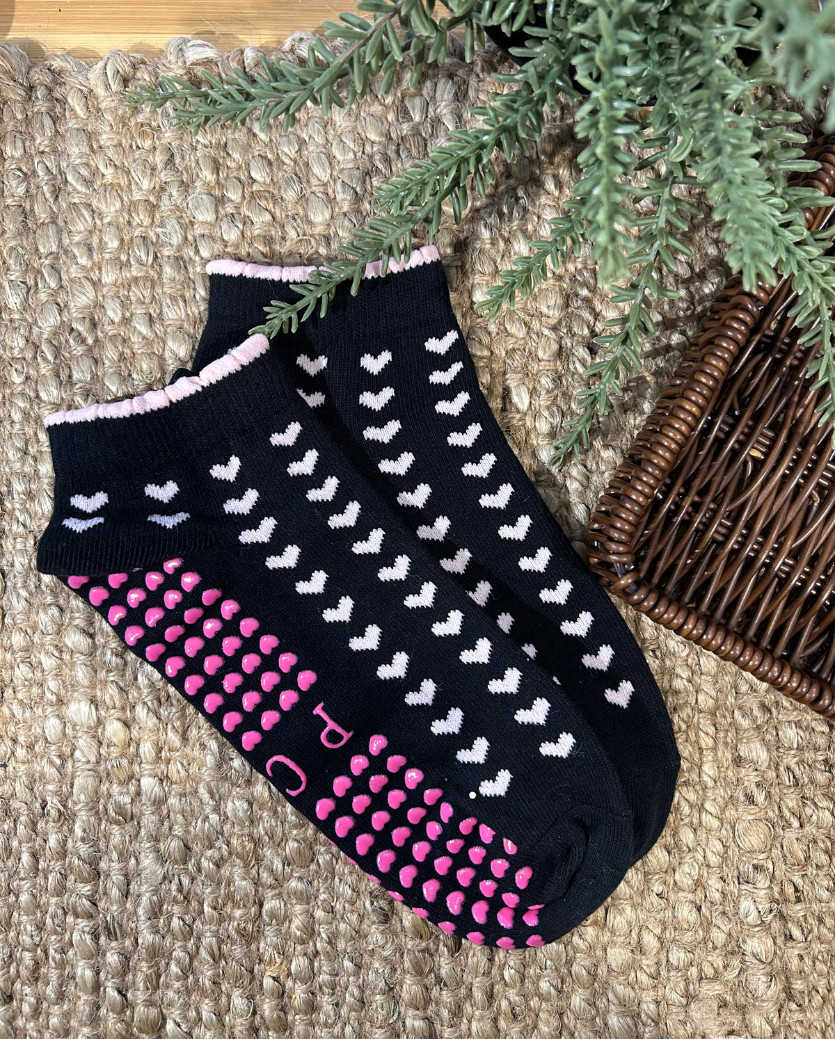 Love Ankle Grippy Socks • Black