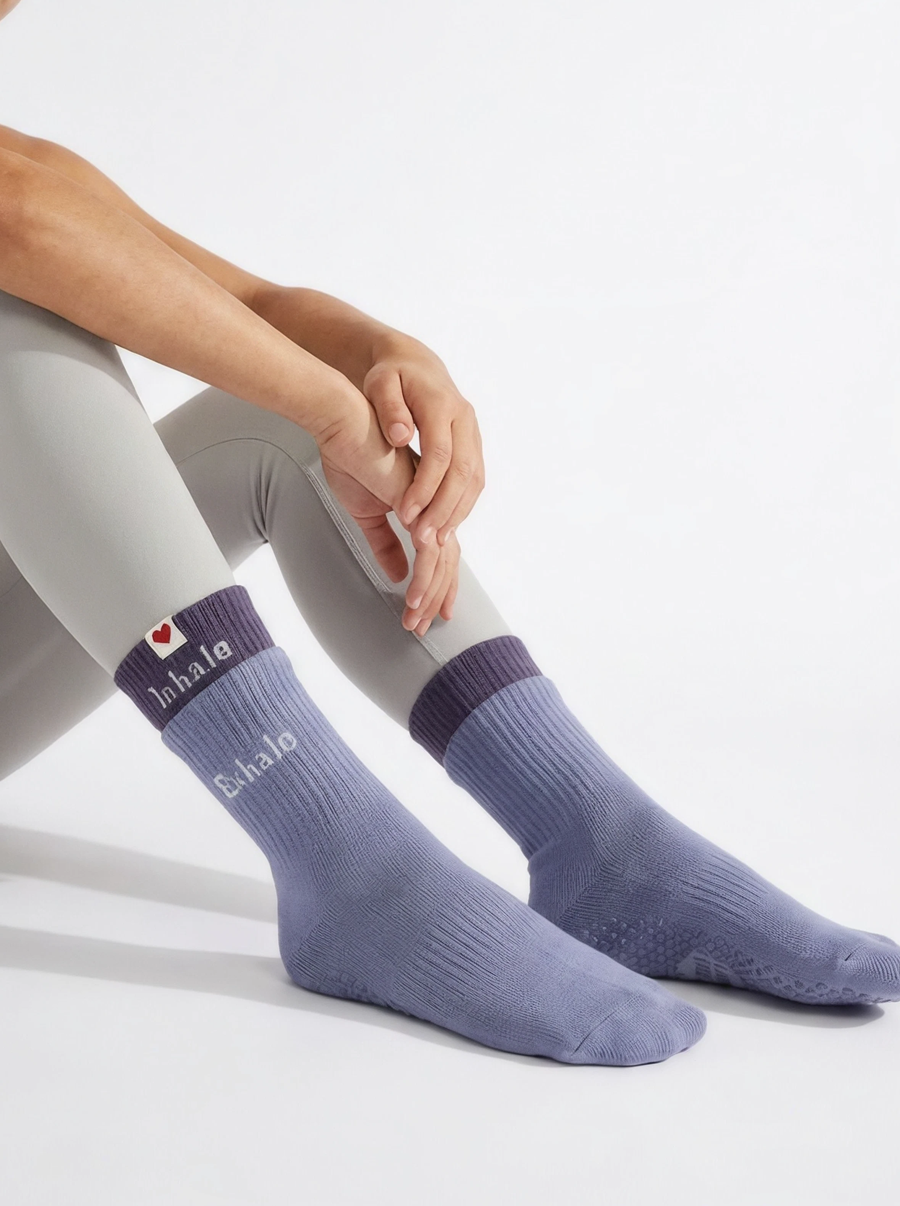 Breath Crew Grippy Socks • Taro Purple